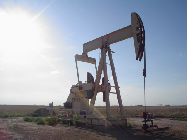 Invest Oil