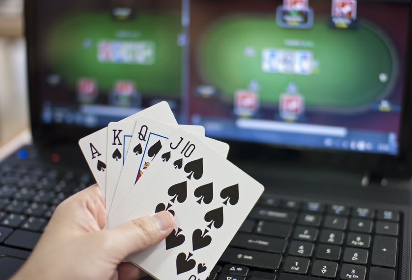 Can You Make a Living Through Online Gambling?