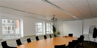 conference room 338563 640