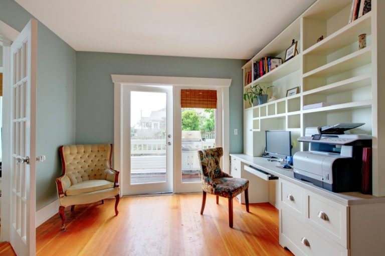 How to Affordably Furnish Your Home Office