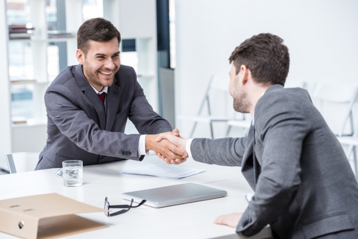 4 Ways to Make a Great Impression at Your First Ever Client