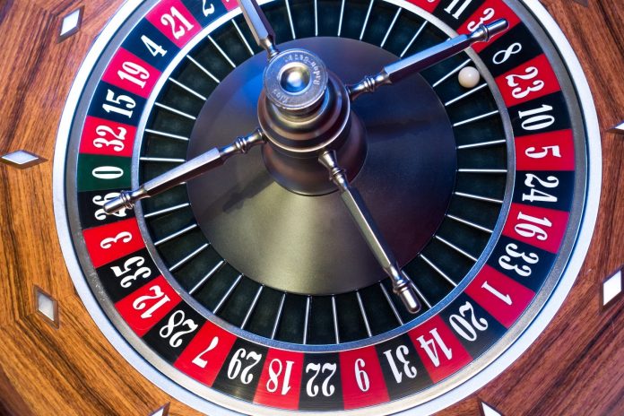 Roulette wheel ball turn