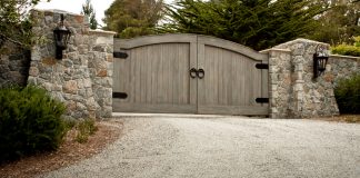 Residential entry gate and driveway