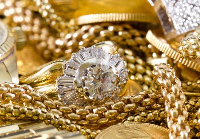 Investing in diamonds vs gold binary options options analyzer