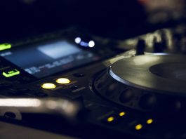Disc Jockeys Now
