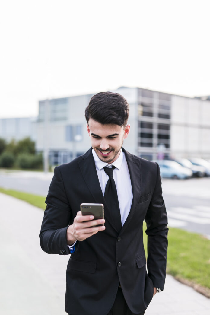 Business-Using-Phone- App