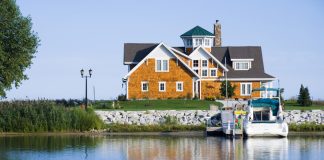 Lakefront Dock