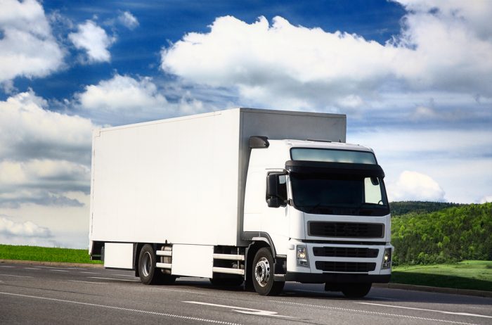 5 Tips for Choosing a Quality Truck Hire Service for Your Business