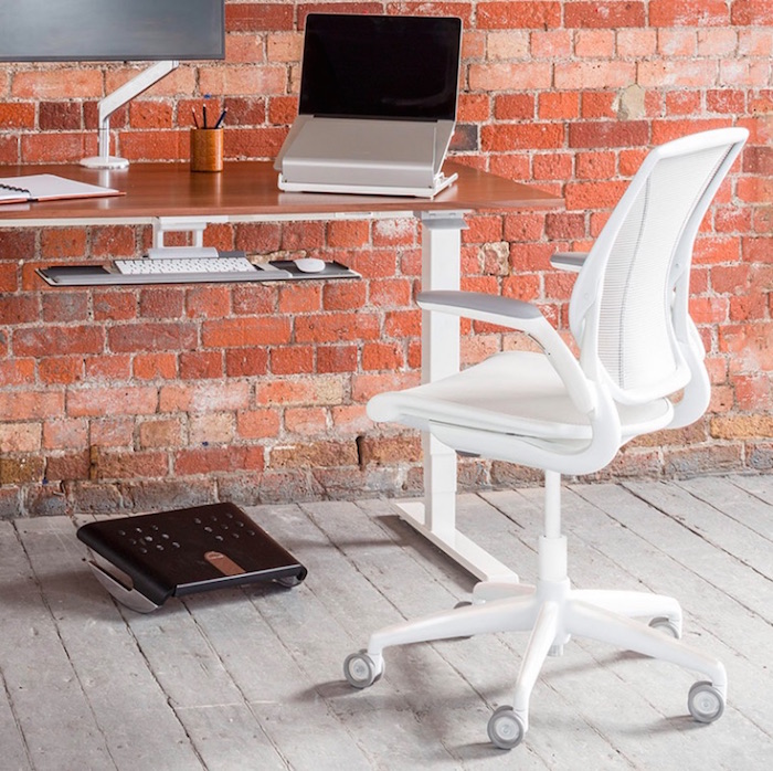 Humanscale's Diffrient World Ergonomic Task Chair 6