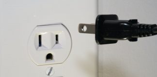 Power Outlet and Cord