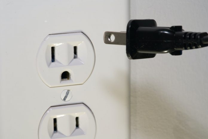 Power Outlet and Cord