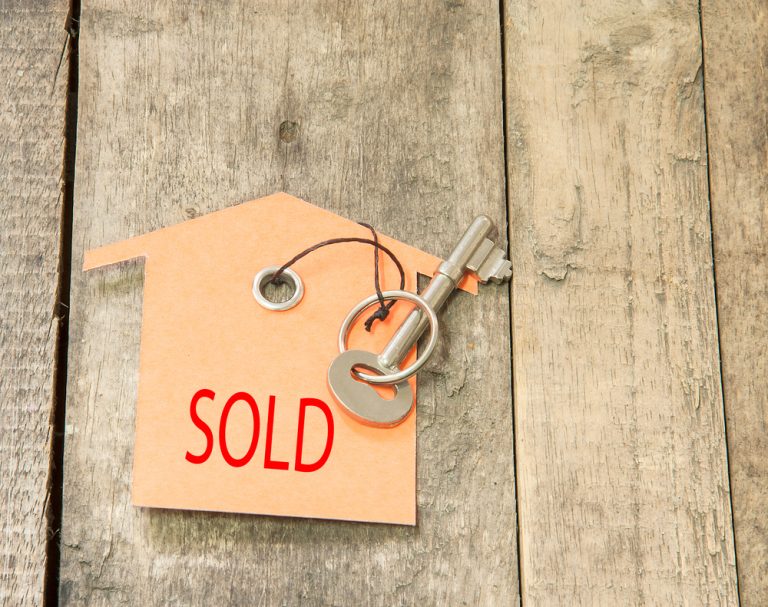 How Much Do You Pay in Taxes When You Sell a House?