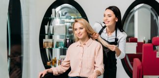 Women in Salon