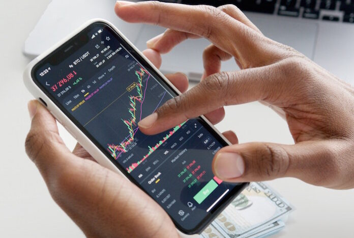 Trading Stocks on Smartphone