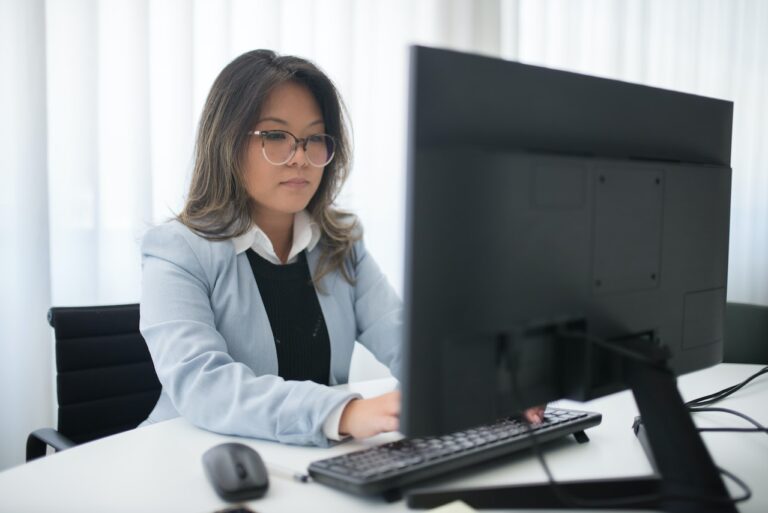 How to Choose the Best Transcript Service