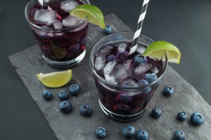 ice cubes in drink