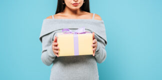 Holiday Gifts For Expectant Mompreneurs