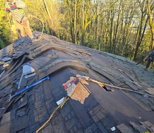 Hiring Local Roofers