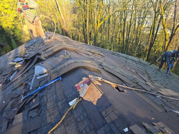 Hiring Local Roofers