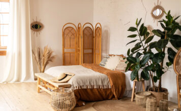 Bedroom Furniture Set