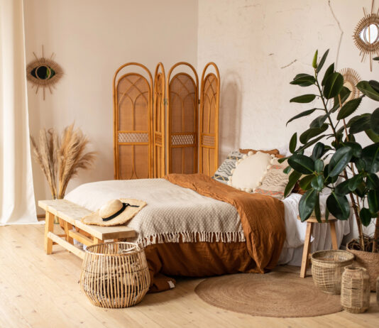 Bedroom Furniture Set