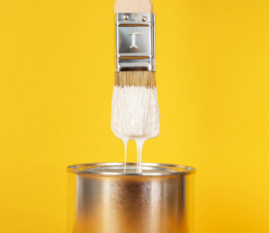 Role of CDA-12A in Superior Paint and Varnish