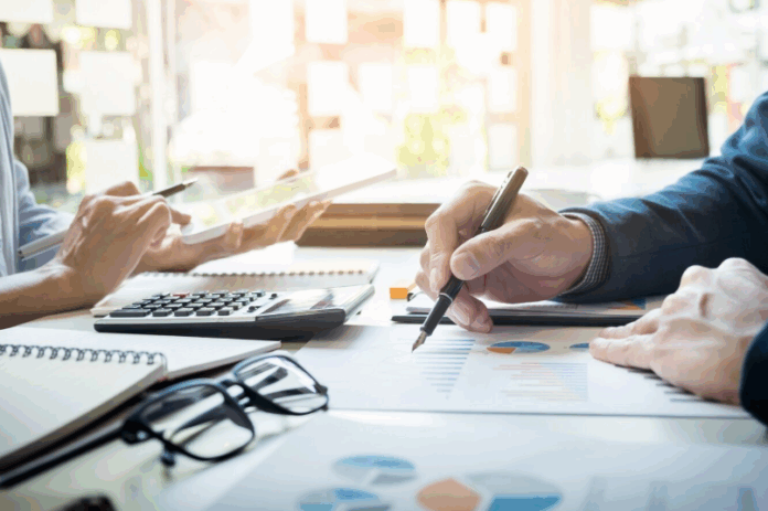 accounting-and- bookkeeping-difference