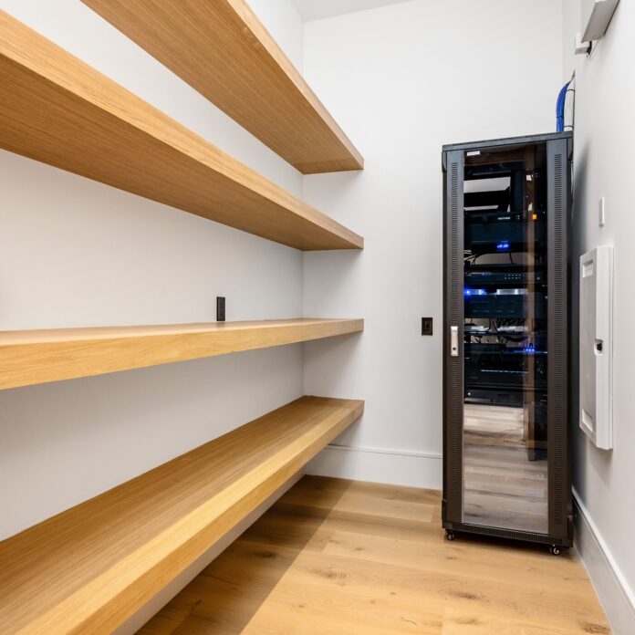 Right-Servers