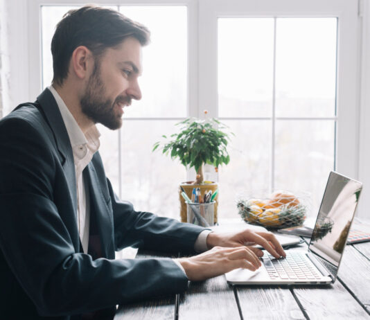 Smart tools to manage online profiles