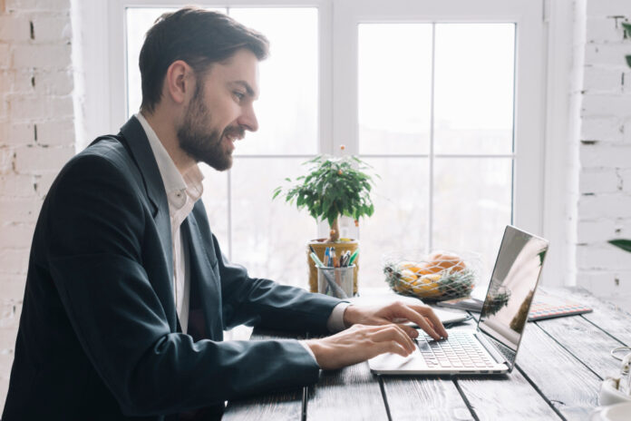 Smart tools to manage online profiles