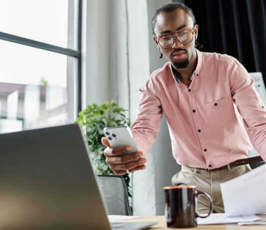Manage Business Cash Flow