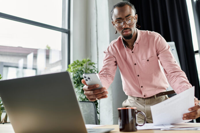 Manage Business Cash Flow