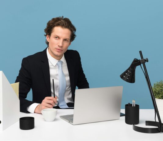 Career Growth Simplified: Smart Ways