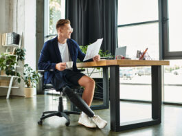 Choosing the Best Office Desks in Melbourne