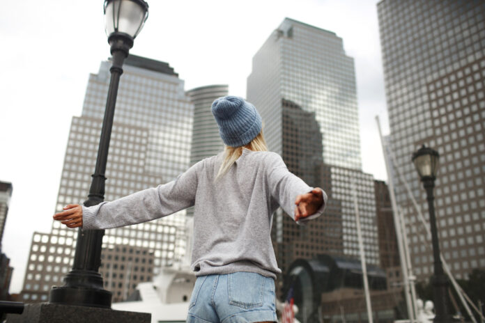 people should go visit New York