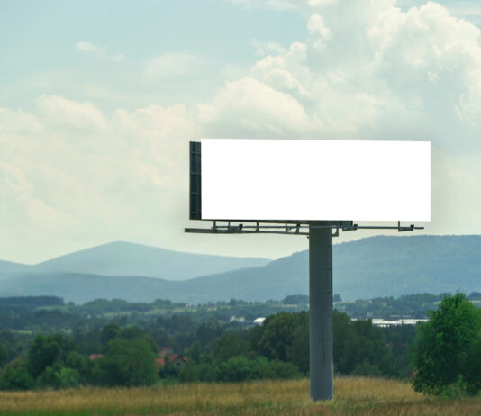Psychology Behind Effective Billboard Design