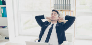 Online MBA in Marketing Fits Busy Life