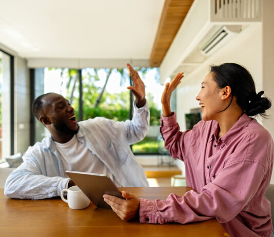 Side Hustle Can Replace a Full-Time Income