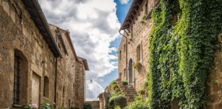 Mediterranean homes