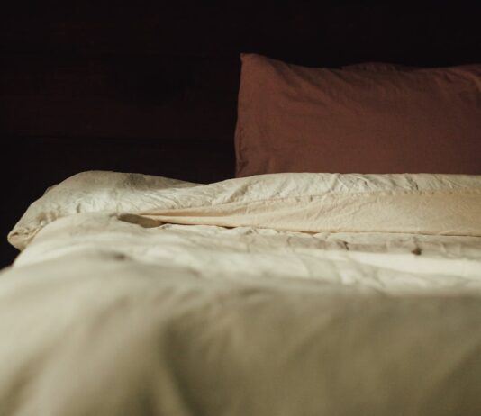 Best Fitted & Flat Sheets