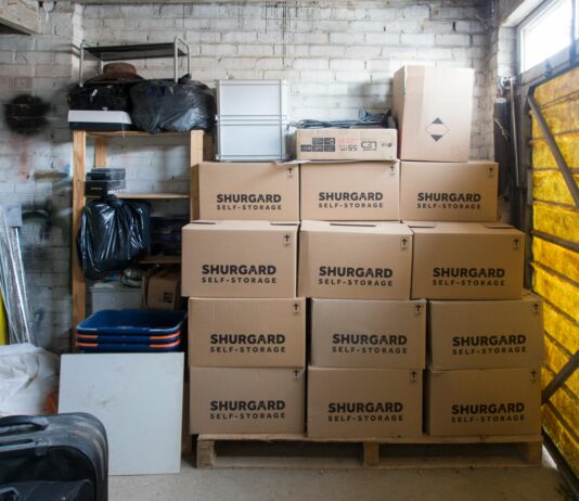 Should You Rent Storage or Office Space