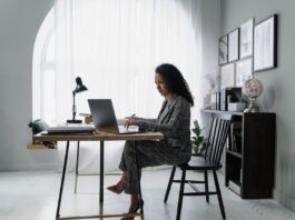 Manage Global Payroll and Taxes