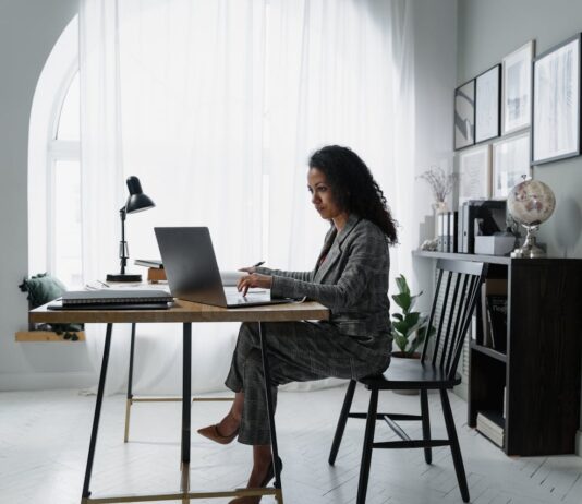 Manage Global Payroll and Taxes