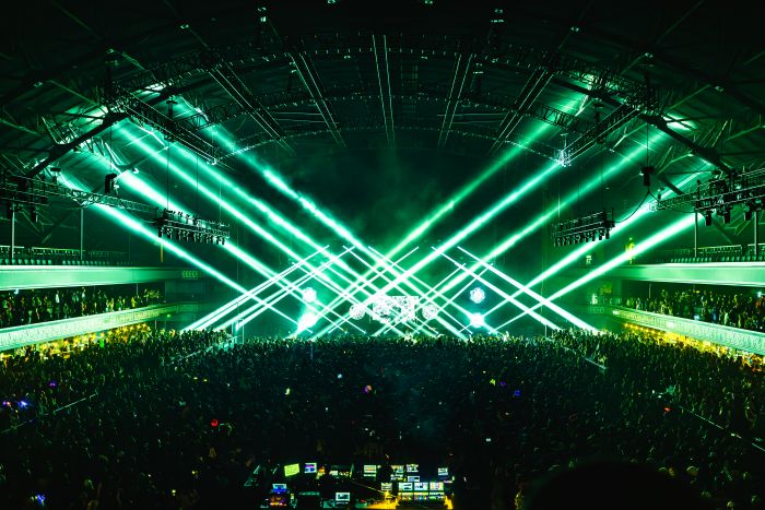 Tape B plays for sold out crowd in Minneapolis. Sound in Motion showcases expertise in pyrotechnics, crisp lasers, and electrifying visuals throughout the music event