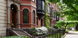 Short-Distance Moves in Boston Still Demand