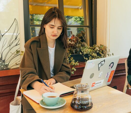 run your business from overseas