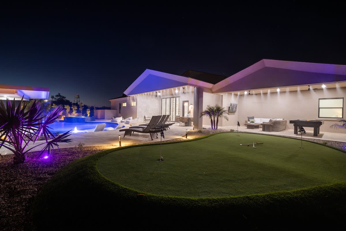 Ideal Accommodations