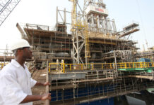 UAE Builders Minimize Permit Delay