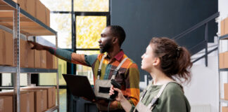 Distribution strategy in business