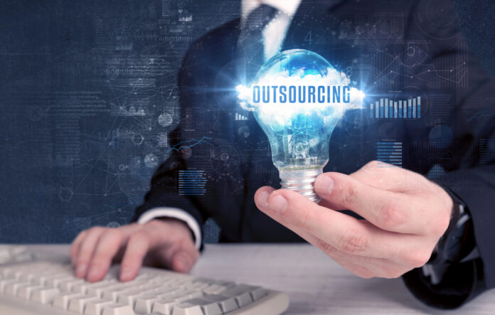 Depositphotos_404724038_S Entrepreneurs Are Outsourcing Their Advertising